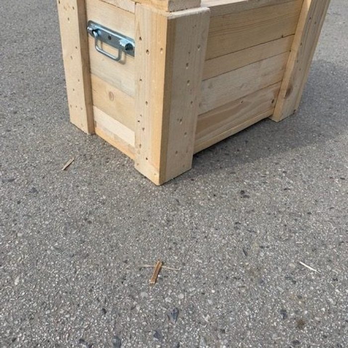 Lestera leseni zaboji in euro palete 12 leseni zaboji lestera